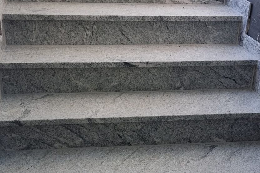 Granit Außentreppe